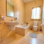 A Lovely 3br Spacious With Access To Pool By 360 Estates * Qala
