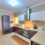 Διαμέρισμα A Lovely 3br Spacious With Access To Pool By 360 Estates